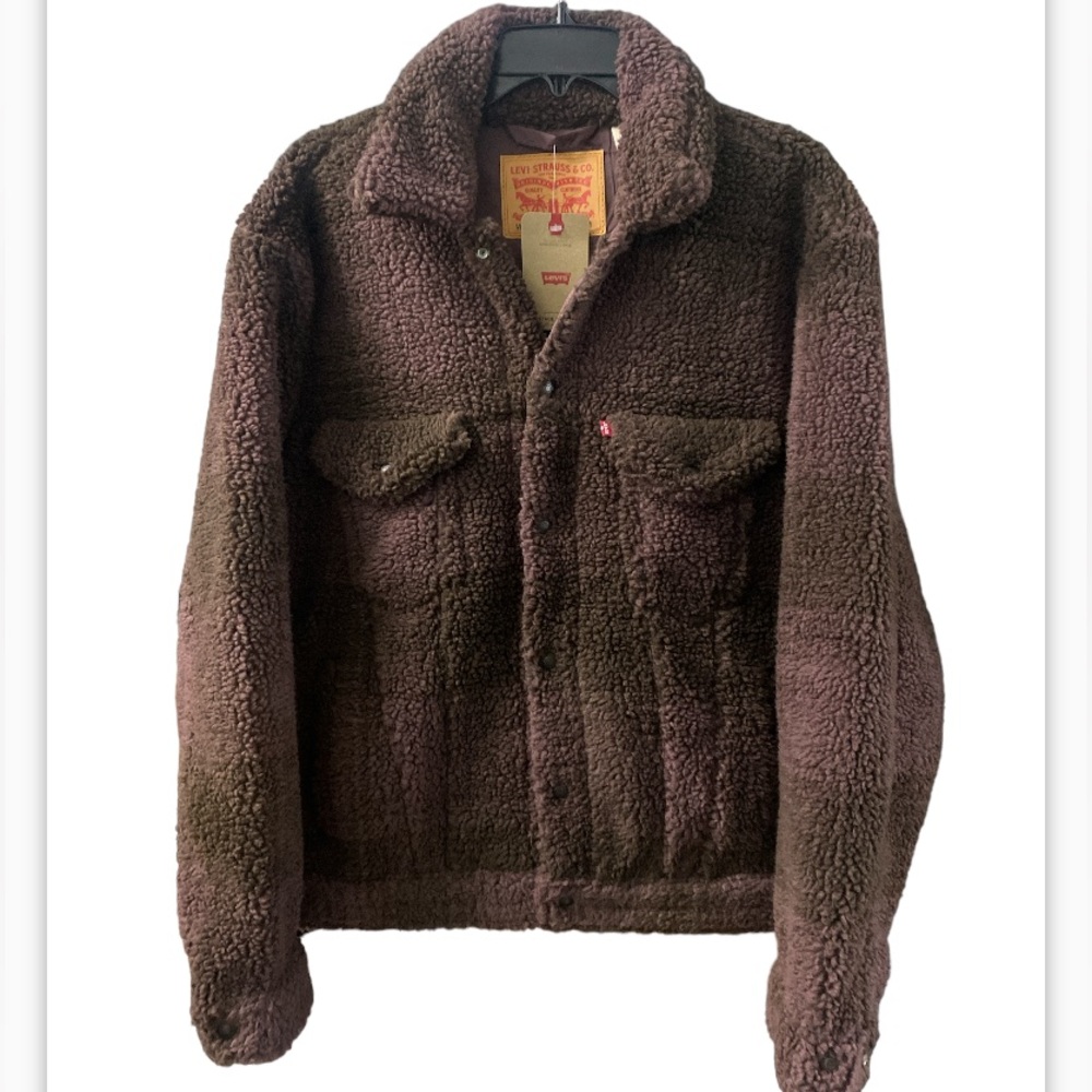 Levi's Men’s Cozy Vintage Relaxed Sherpa Trucker Jacket  $108 new with tags
